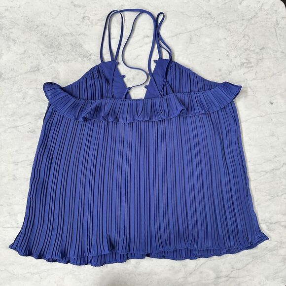 Takara Women's Large Embroidered Floral Pleated Blue V-Neck Tank Top Sleeveless - Picture 3 of 10